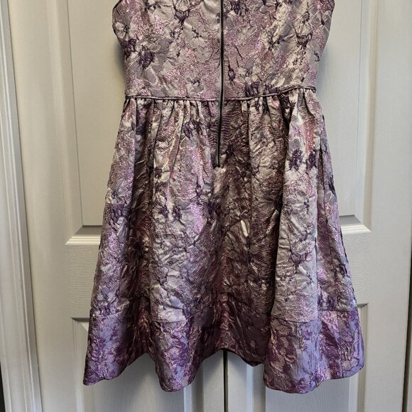 New without tags, Women's Adrianna Papell Bead Trimmed Party Dress.  Size 10 - Picture 4 of 6